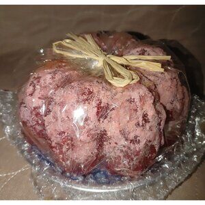 Vintage Candle Bun Cake 4-Wick Apple Spice Ring Cake Tray Thailand Red